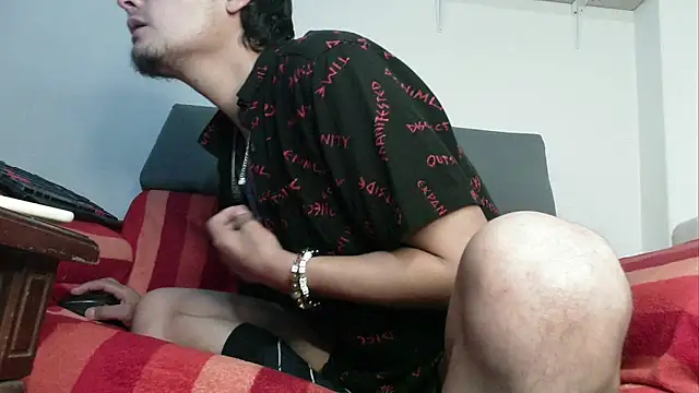 edwuad96 online show from December 2024 11:32:01 PM