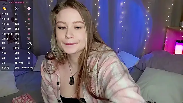 sophie  lee online show from February 2026 02:41:01 PM