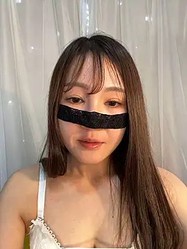 Snapshot of miumiu_0304 chatting on October 2025 06:04:01 AM miumiu 0304 online show from October 2025 06:04:01 AM