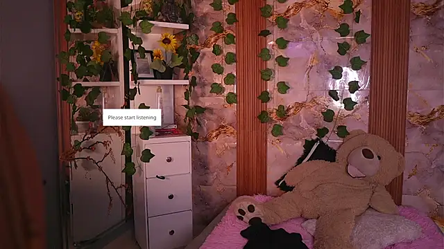 Snapshot of zoey-fox chatting on June 2026 05:03:04 PM zoey-fox online show from June 2026 05:03:04 PM