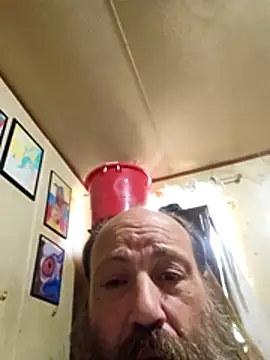 Snapshot of Beyond1978 chatting on April 2026 05:25:01 PM Beyond1978 online show from April 2026 05:25:01 PM