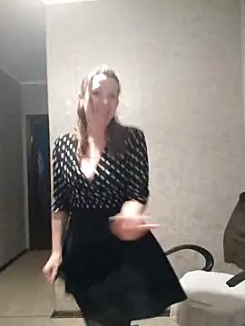 VselenaSun402 online show from March 2025 03:17:02 PM