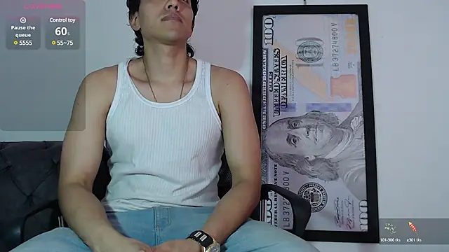 Snapshot of angelbianchii chatting on January 2025 06:45:02 PM angelbianchii online show from January 2025 06:45:02 PM