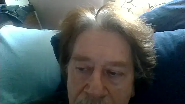 Snapshot of frankie7inch chatting on June 2026 06:03:01 PM frankie7inch online show from June 2026 06:03:01 PM