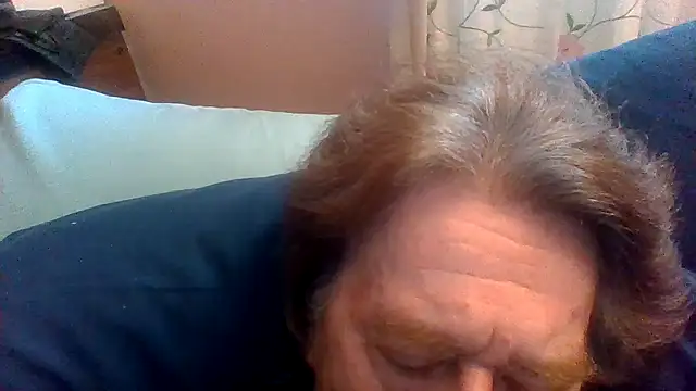 Snapshot of frankie7inch chatting on June 2026 06:03:02 PM frankie7inch online show from June 2026 06:03:02 PM