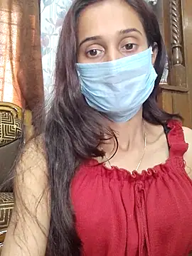 Oleevia online show from February 2025 10:01:01 AM