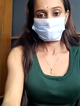 Oleevia online show from November 2025 09:26:02 AM