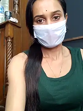 Snapshot of Oleevia chatting on January 2026 09:13:01 AM Oleevia online show from January 2026 09:13:01 AM