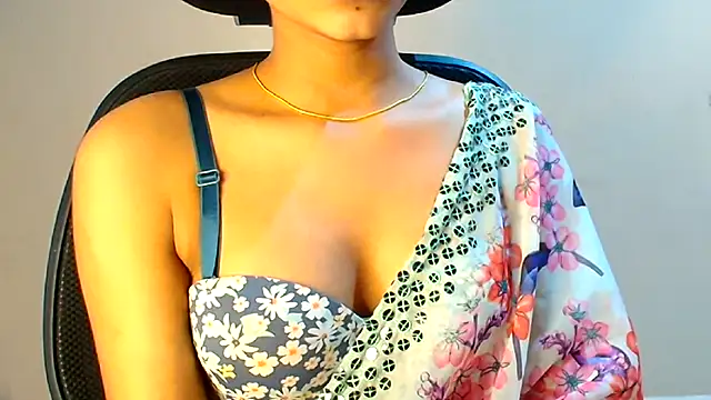 Chandani-Love online show from May 2026 09:42:01 AM