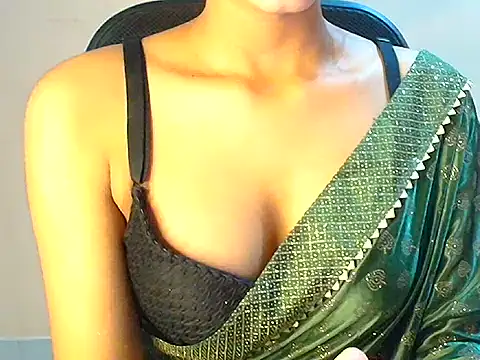 Chandani-Love online show from May 2026 07:07:01 AM
