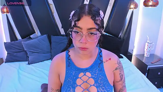 antonelllepiercee online show from January 2026 11:24:01 AM