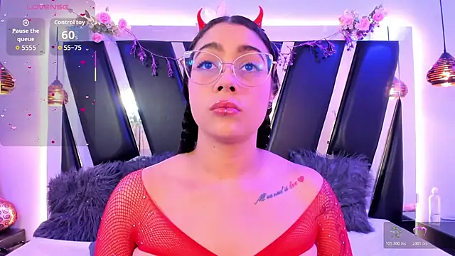 antonelllepiercee online show from February 2026 11:34:01 AM