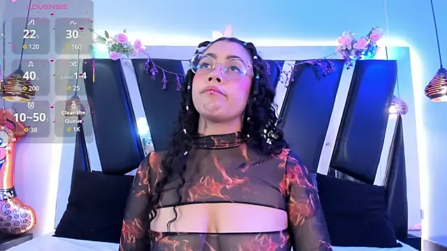 antonelllepiercee online show from February 2026 11:21:01 AM