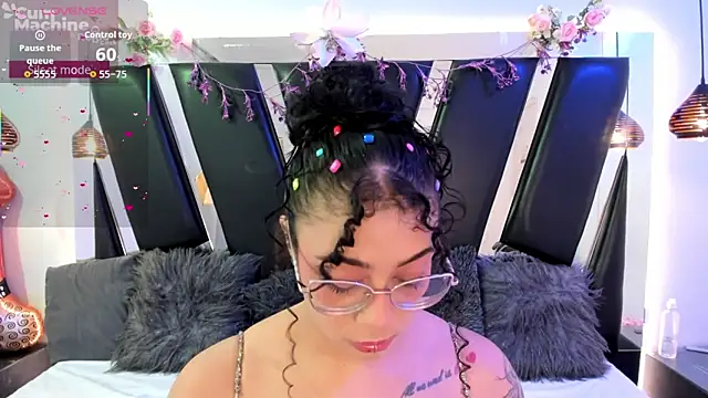 antonelllepiercee online show from February 2026 11:40:01 AM