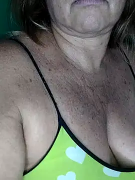 Kasandra Ho online show from October 2025 08:34:02 AM