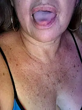 Kasandra Ho online show from February 2026 03:25:02 AM