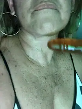 Kasandra Ho online show from April 2026 07:20:02 PM