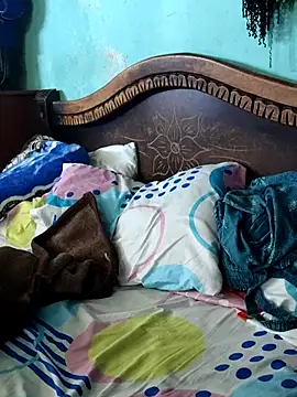 Kasandra Ho online show from February 2025 02:26:01 PM