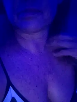 Kasandra Ho online show from December 2025 01:32:02 AM