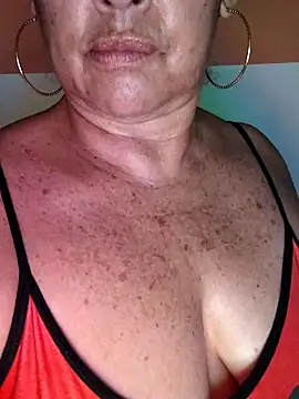 Kasandra Ho online show from February 2026 01:34:01 PM