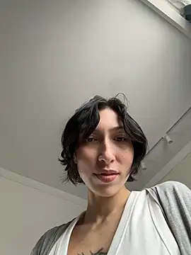 Snapshot of kikidoll chatting on May 2026 03:38:01 AM kikidoll online show from May 2026 03:38:01 AM