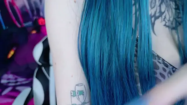 Aurora Natsuki online show from November 2025 04:23:02 PM