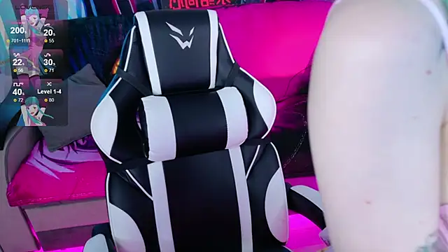 Aurora Natsuki online show from April 2026 11:01:01 AM