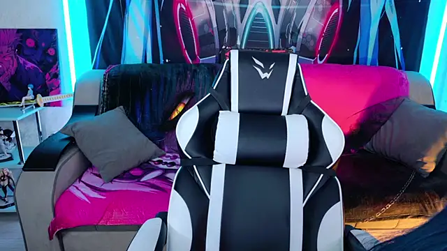 Aurora Natsuki online show from December 2025 11:11:01 AM