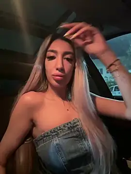 Snapshot of kaylaajo chatting on March 2025 05:57:02 PM kaylaajo online show from March 2025 05:57:02 PM