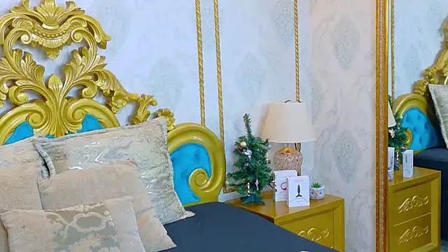 LucyLeah online show from December 2025 01:36:01 PM