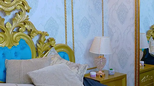 LucyLeah online show from November 2025 01:15:01 PM