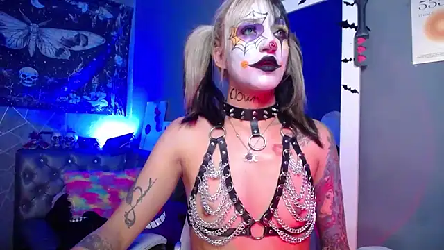 amelierouss online show from May 2026 02:29:02 AM