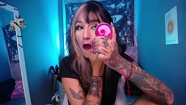 amelierouss online show from March 2026 12:53:02 AM