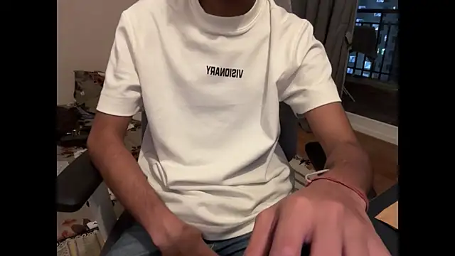 meatycronn online show from April 2026 06:47:01 PM