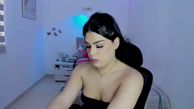 Snapshot of linda_zaam83866 chatting on November 2025 04:22:02 PM linda zaam83866 online show from November 2025 04:22:02 PM