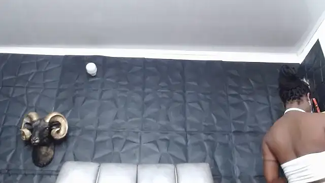 Hanna Fox 69 online show from March 2026 10:00:02 AM