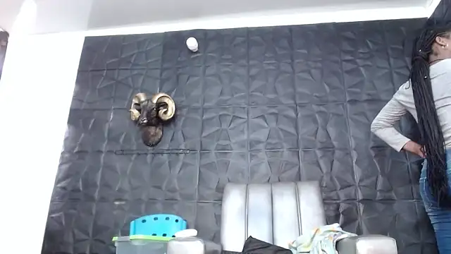 Hanna Fox 69 online show from November 2025 12:31:02 PM