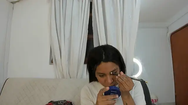 Fernanda brown18 online show from October 2025 09:16:02 PM