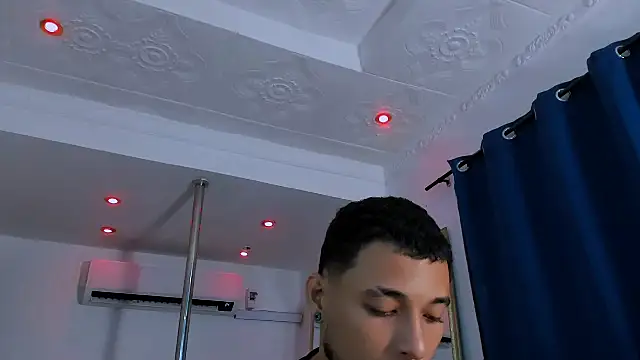 Fernanda brown18 online show from November 2025 08:20:01 PM