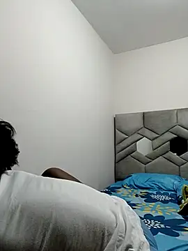 Snapshot of kharoll chatting on February 2026 01:01:02 PM kharoll online show from February 2026 01:01:02 PM