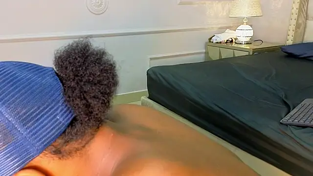 JoshLoganx online show from December 2024 11:34:02 PM