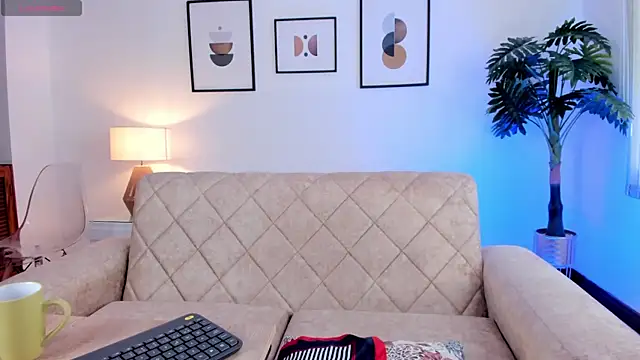 CattleyaScaly online show from December 2024 08:06:02 PM