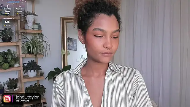 Johaphyton online show from November 2025 09:04:01 PM