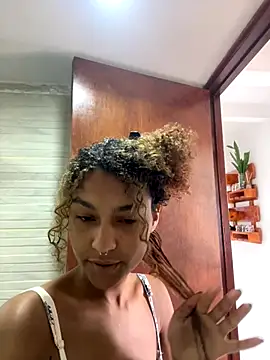 Johaphyton online show from October 2025 07:36:01 PM