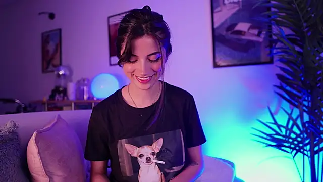 Megga Bluee online show from August 2026 11:01:02 PM