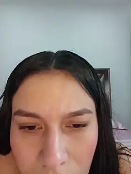 CorinaSmith28 online show from June 2026 10:22:01 PM