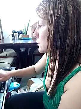 Skylar-Vox- online show from October 2025 09:59:01 PM