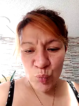 Skylar-Vox- online show from October 2025 09:45:02 PM