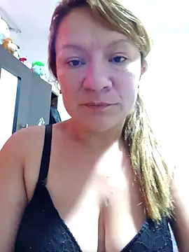 Skylar-Vox- online show from September 2025 10:49:02 PM