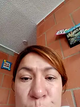 Skylar-Vox- online show from October 2025 04:10:02 PM